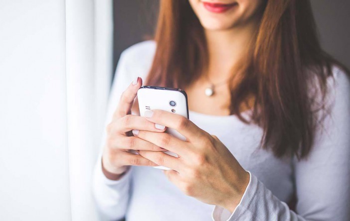 Les conseils pour bien recontacter une fille au téléphone